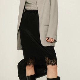 连衣裙;半身裙;休闲裤