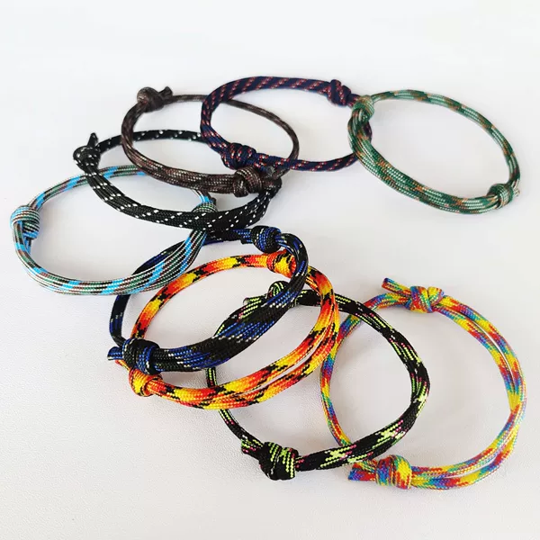 New hand-woven umbrella rope couple creative color bracelet bracelet adjustable fashion simple friendship bracelet