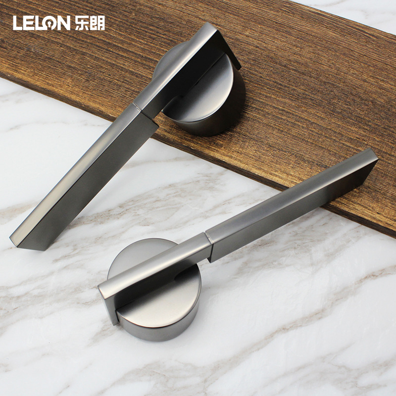 Cerradura de puerta interior de madera personalizada, silenciosa, estilo japonés, con manija sólida dividida de aleación de zinc, cerradura magnética silenciosa para interiores.
