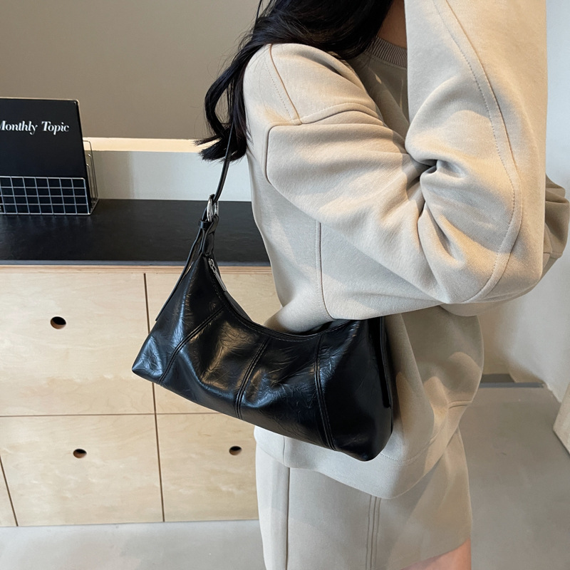 Sac à bandoulière tendance pour femmes sous les aisselles 2024, nouvelle version coréenne à la mode, simple, grande capacité, pour le travail et les déplacements_voghion.com