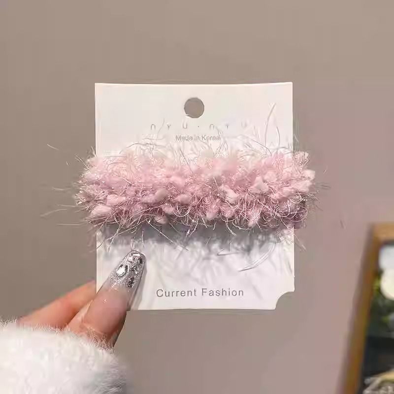 Otoño y invierno bola de lana suave engrosada cuerda de cabeza engrosada no engrosada con suéter cálido y cómodo anillo de pelo 2024 nuevo