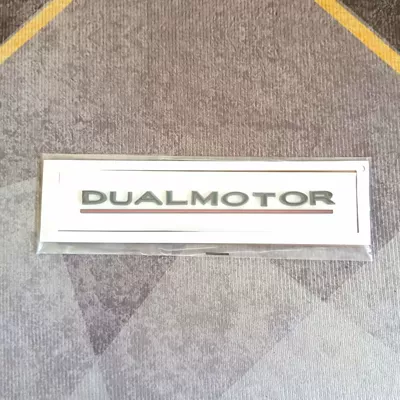 Car logo — Suitable for Tesla Model 3Syx - replacement-type-dualmotor-matte-black-with-red-line