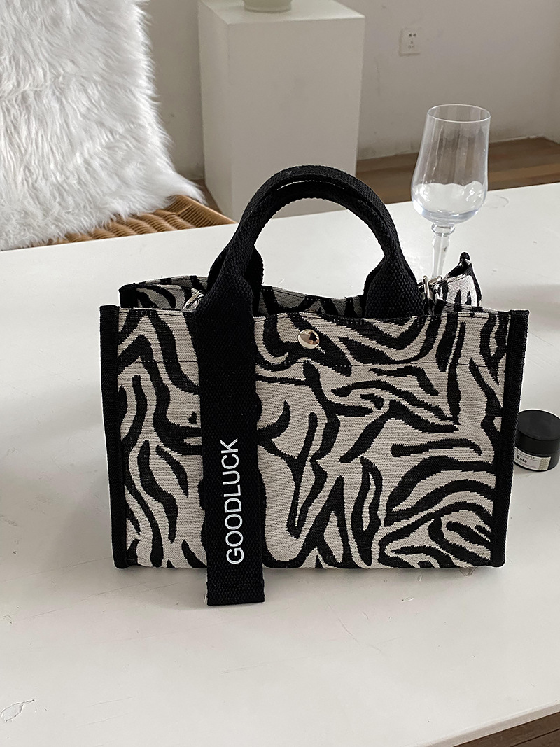 2021_11_04_15_51_IMG_5577