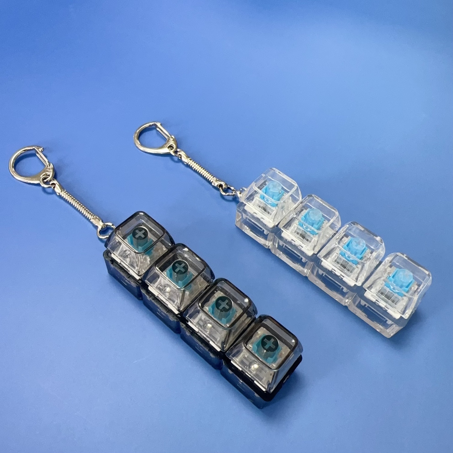 Pc four-button (transparent + black transparent) snake bone
