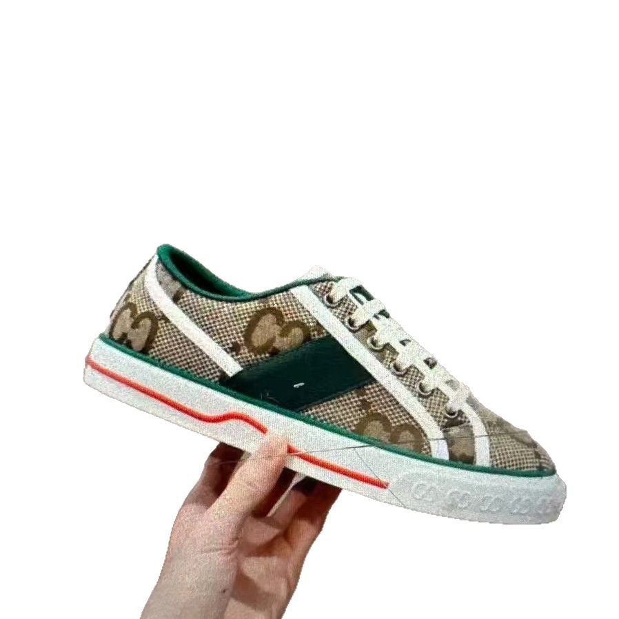 G1977 zapatos de lona de presbiterio para mujer 2023 primavera estilo fino bordado retro pareja zapatos deportivos casuales planos de todo fósforo