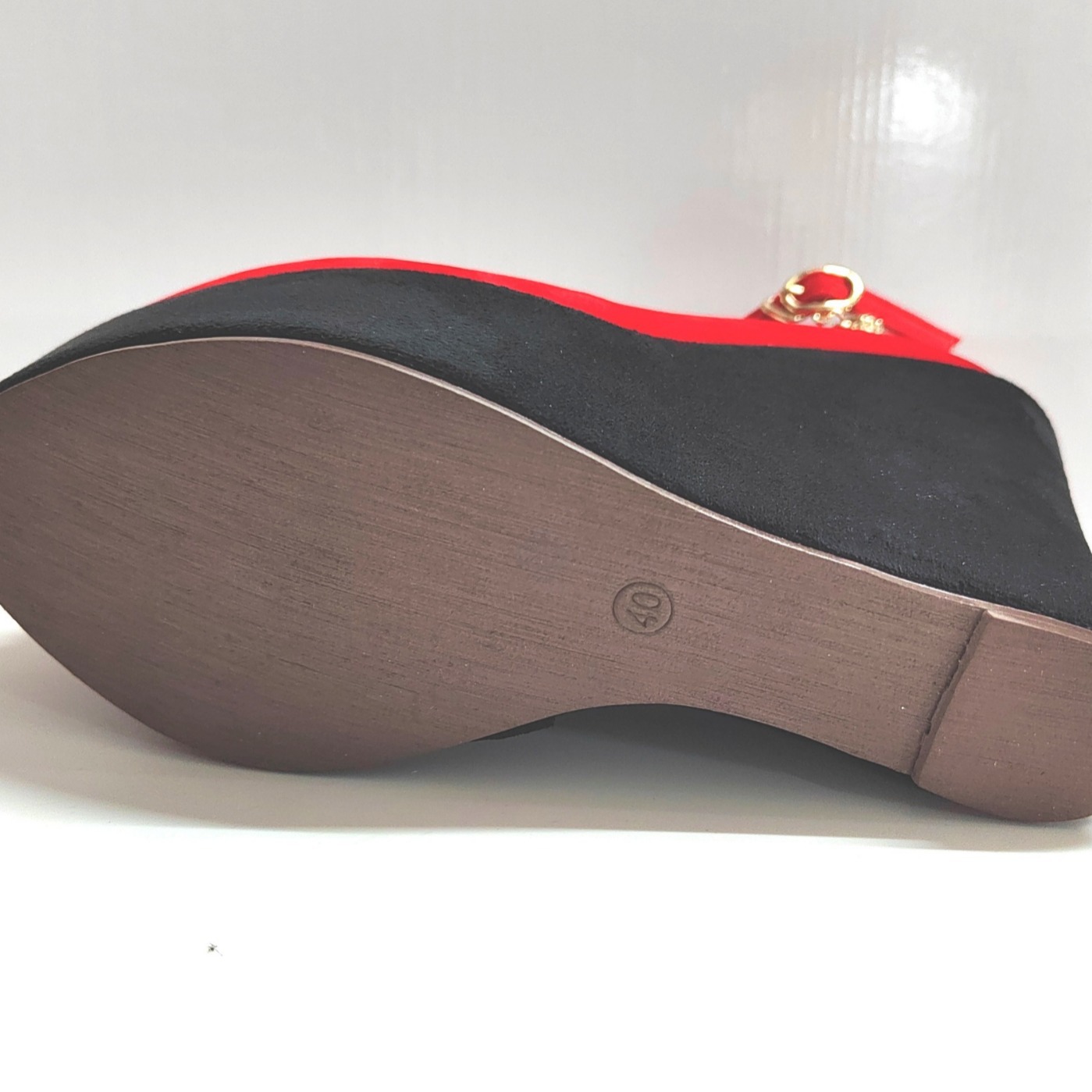 Giày cao gót nữ mũi tròn da lộn gót siêu cao 15 cm miệng nông — Màu đỏ
