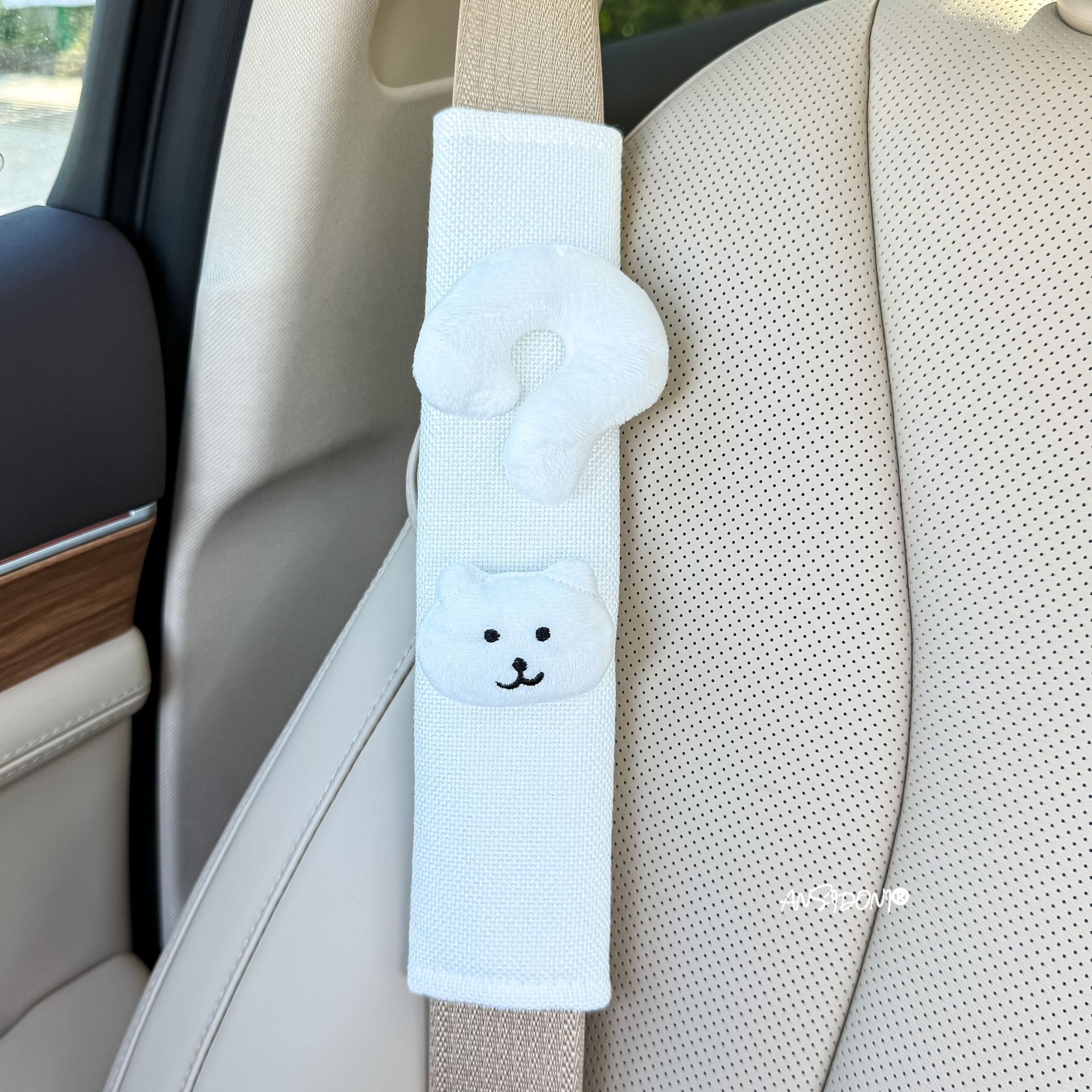 Question Mark Bear Seatbelt Shoulder Pads for Couples, Cute Cartoon Anti-Strangling and Anti-Wear Protective Covers, Car Decorations