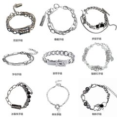 ヒップホップの潮のクールな二重畳みはブレスレットの冷たい風の個性の気質の高級感をつなぎ合わせます。