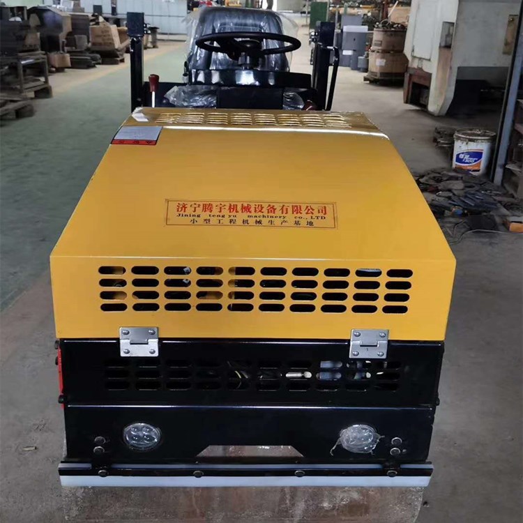 1吨全液压振动双钢轮振动压路机 混凝土路面压路机压实机压道机厂