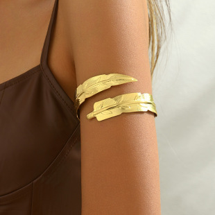Simple and Gorgeous Style Exaggerated Multi-Layered Open Leaf Arm Bracelet for Women, Trendyy and Personalized Holiday Body Chain