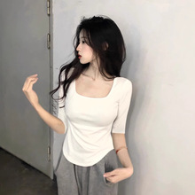 现货纯棉方领弧形下摆中袖t恤女上衣夏季设计感纯色修身洋气上衣