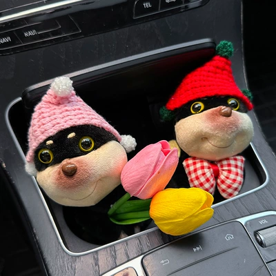 central control screen lying prone | Car ornaments