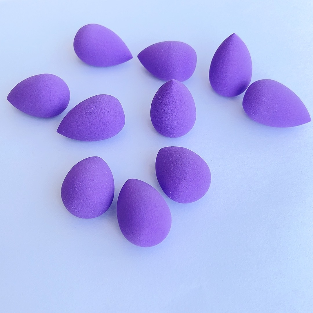 Mini esponja de belleza, pequeña esponja en forma de huevo, esponja en forma de gota de agua, mini esponja para polvo, pequeña esponja para base y corrector de comercio exterior.