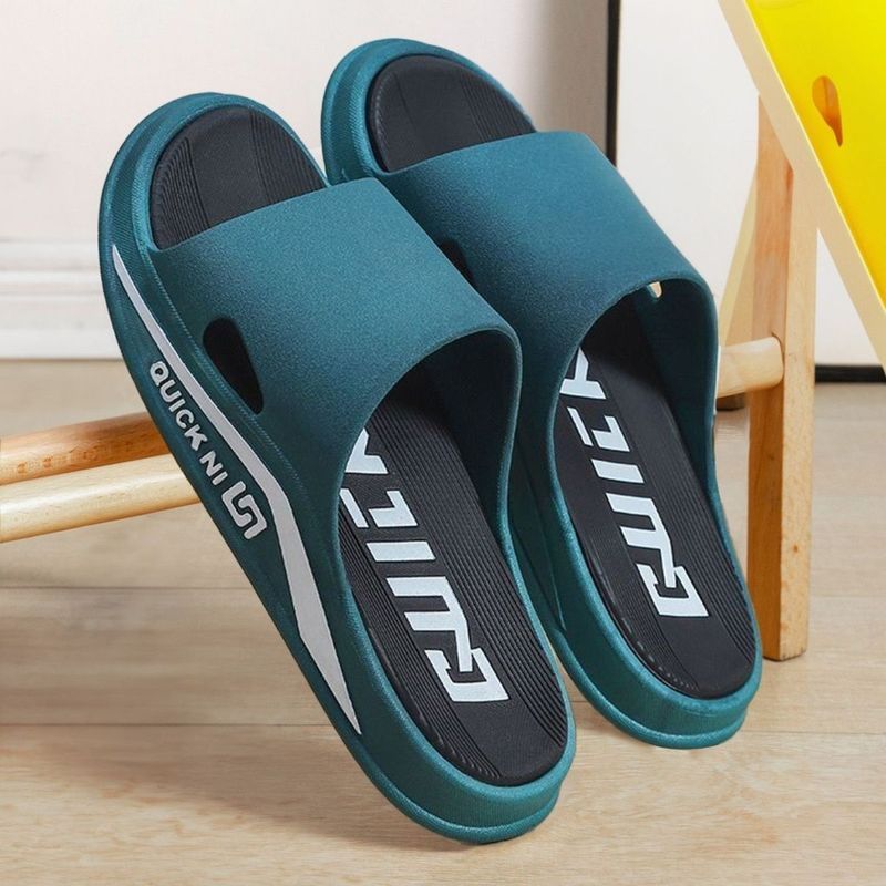 2026 New Style Slippers, Non-Slip, High-Grade Anti-Odor Slippers, Men's Fashionable Thick-Soled Summer Super Soft-Soled Slippers for Outdoor Wear