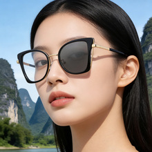 时尚新款变色太阳镜女款个性潮流防紫外线女墨镜百搭户外驾驶眼镜