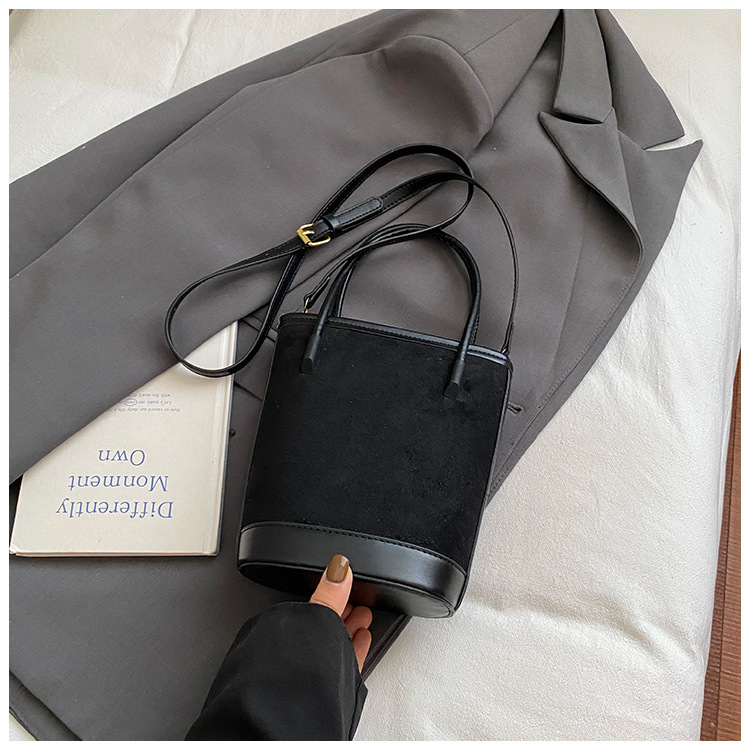 Otoño y invierno retro gavet bolso de cubo de mano mujer 2025 nuevo estilo de alto nivel retro versátil bolso de hombro image 11