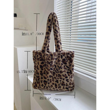 T 6592026�¿�羳���l���yŮʿ�����ë�q�μ��