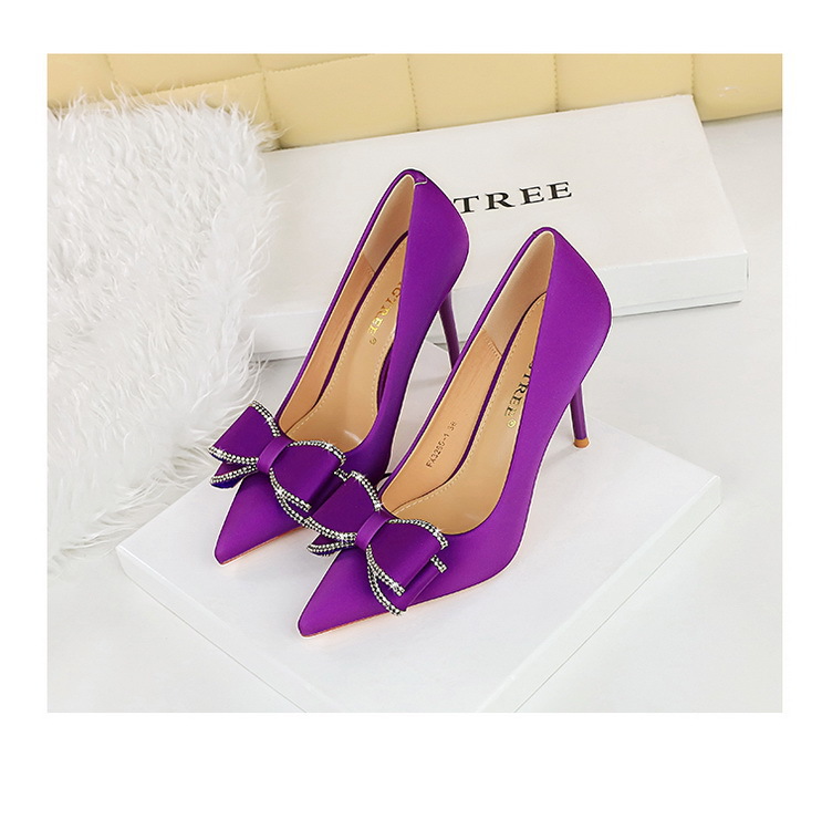 High Heels Stiletto High Heels Damenschuhe flacher Schnitt Pointe Strass Bogen Einzelschuh Damen_voghion.com