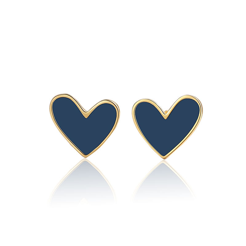 Estilo coreano negro en forma de corazón mini pendientes de plata esterlina de las mujeres 925 pendientes al por mayor encantadora pequeña oreja piercing sueño libre pick-up