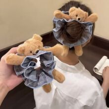 原创毛绒小熊格纹大肠发圈少女心超好看头绳2026新款发绳头花发饰