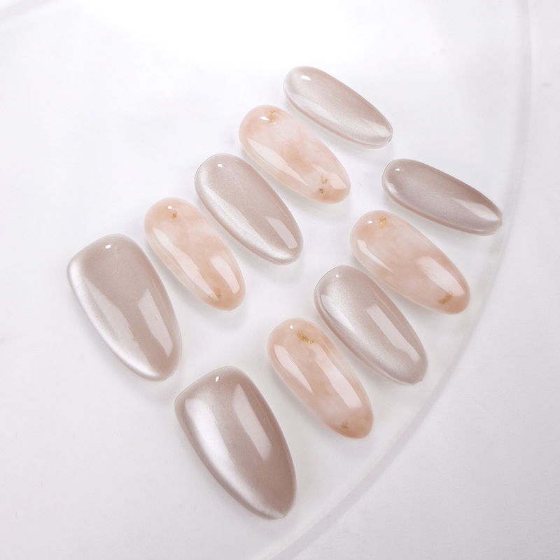Handmade Nail Tips, Pure Handmade, High-End Japanese and Korean Style, Nude Pink Cat Eye, Brightening Effect, Premium Feel, Medium-Length Nail Stickers