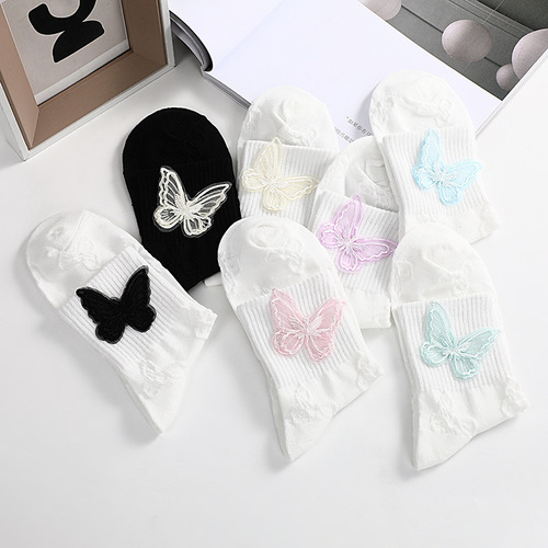 Spring and summer embroidery three-dimensional 3D butterfly mid-calf socks jk lolita white socks fairy pile socks wholesale