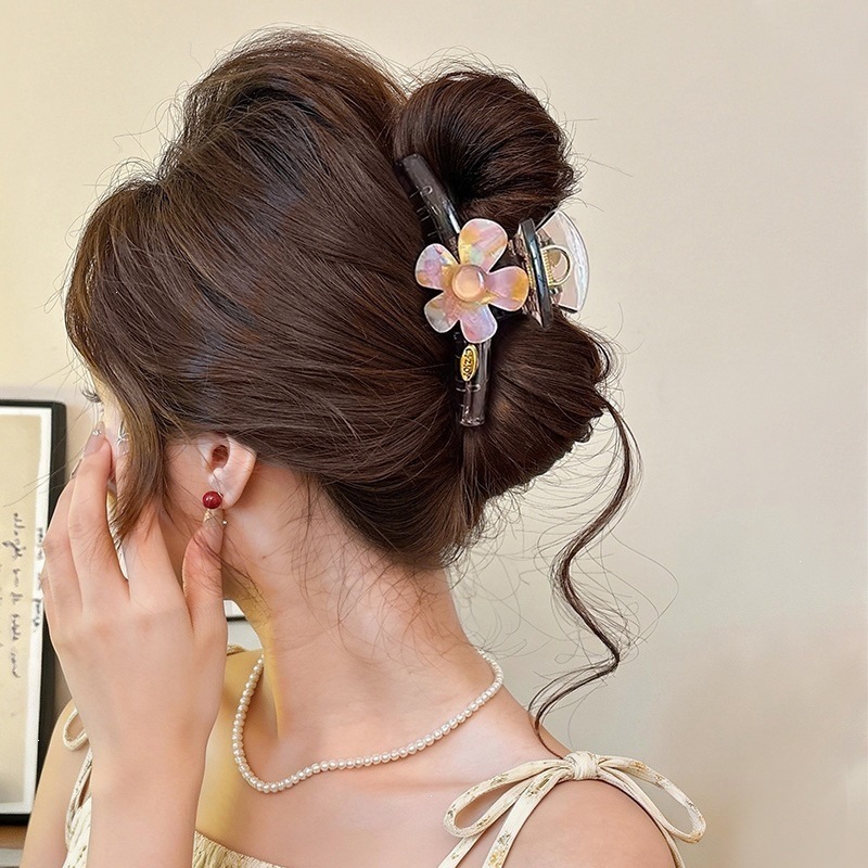 2026 nuevo clip de cabello ondulado clip de cabello de tiburón grande clip de cabello de mujer detrás de la cabeza de alta sensación clip de cabello accesorios para el cabello