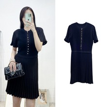 南油高端女装法式经典黑植绒拼接针织裙显瘦收腰圆领百褶连衣裙女