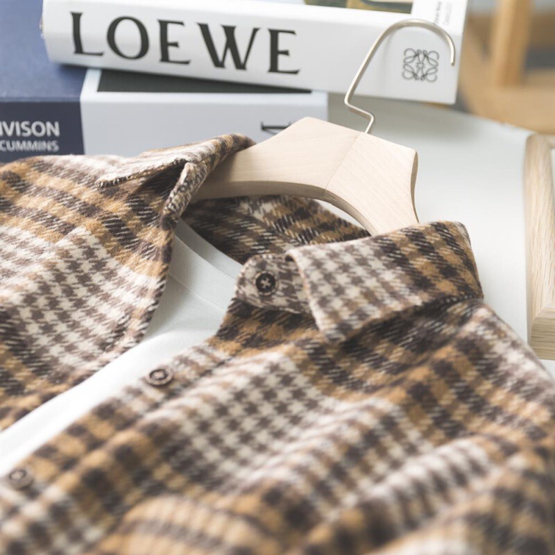 2025 New Autumn and Winter Flannel Shirt for Women, Loose Plaid Brushed Shirt, Woolen Coat, Thickened Shirt