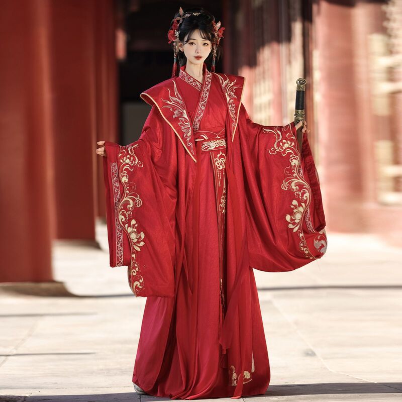 Authentic original Hanfu 2026 new model, gold-embroidered and gold-embossed, cross-collar, waist-high, unisex, fairy-style ancient costume in red and black Authentic original Hanfu 2026 new model, gold-embroidered and gold-embossed, cross-collar, waist-high, unisex, fairy-style ancient costume in red and black
