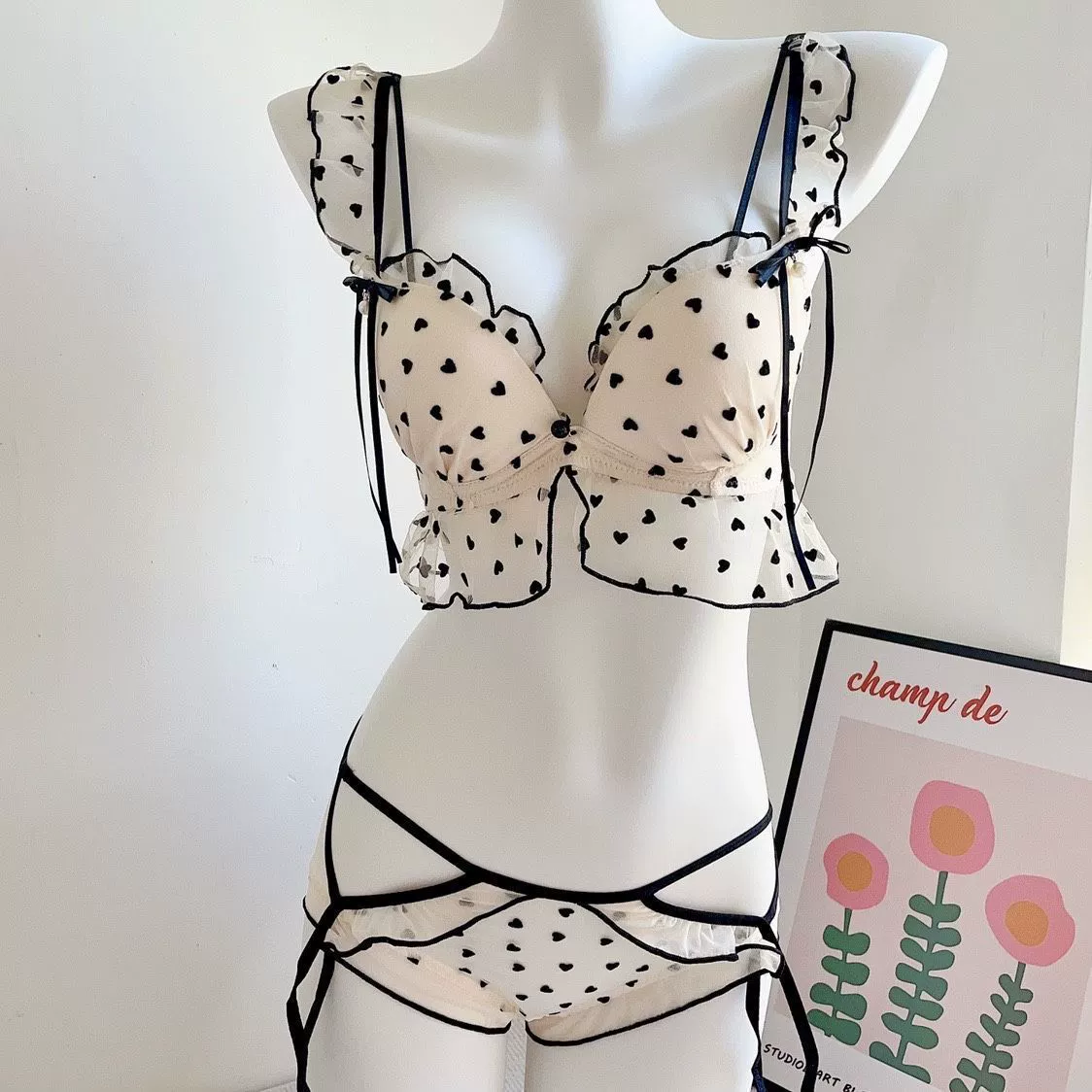 Cute push up bra, comfortable wireless bra, french style