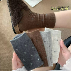 秋冬新款无骨学院风复古小碎花袜子女中筒袜ins风潮百搭堆堆袜子