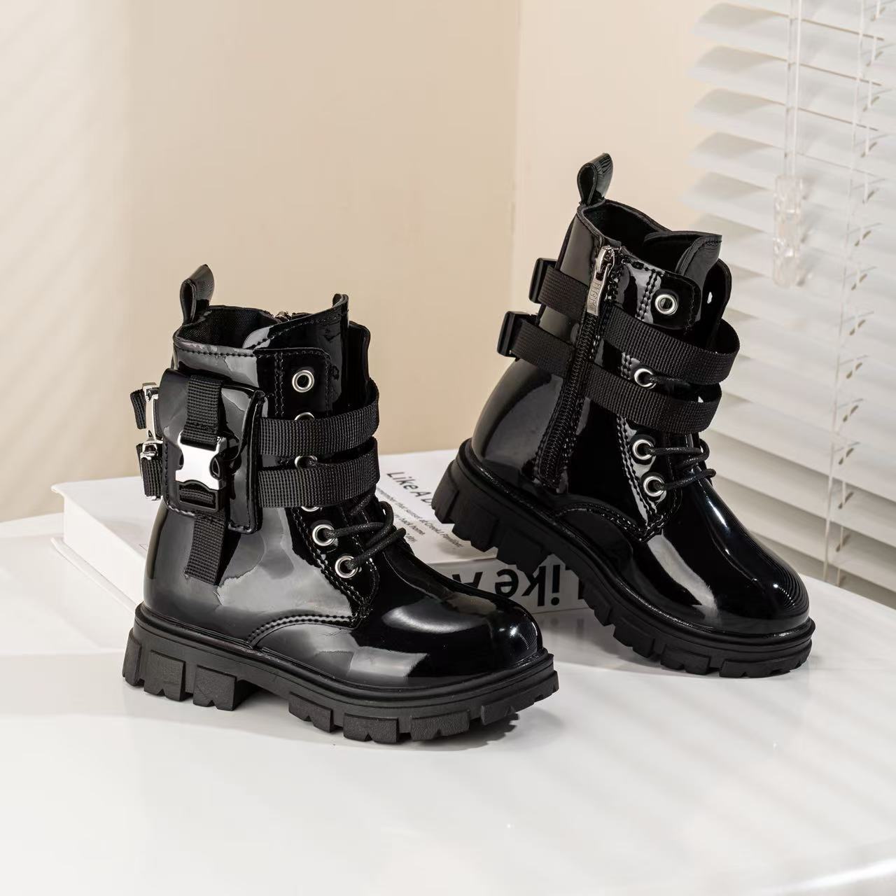 Girls' New Martin Boots British Style Short Boots Trendy Children's Boots Autumn and Winter Princess Fashion Black Stylish Single Boots