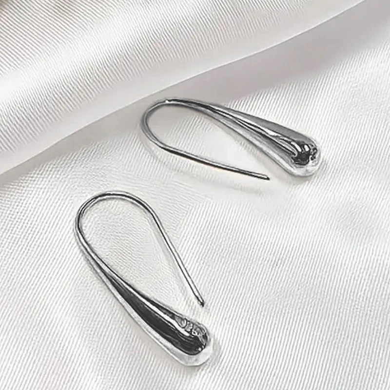 8g Weight Copper Ear Needle Material Earrings Classification 1 Pair Quantity Travel, Street, Shopping Occasion Copper Material U Shape, Water Droplets Pattern Women's Gender Plating Design Basic, Streetwear, Cool Style Style 1 Pair Basic Streetwear Cool Style U Shape Water Droplets Plating Copper Earrings 20