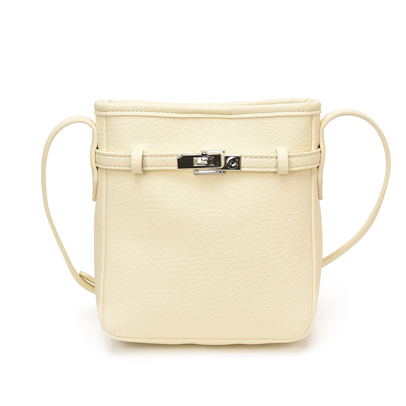 La versión coreana de nicho de color sólido bolso de teléfono móvil para mujeres 2026 verano nuevo diario pequeño y ligero bolso de hombro pequeño