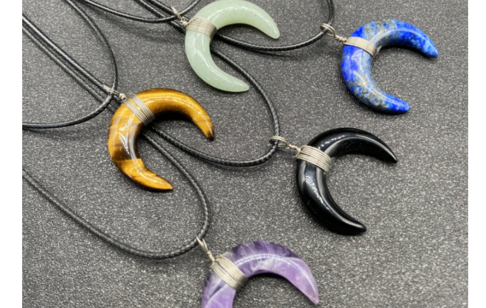 Moon Pattern Unisex Gender Fashion Moon Crystal Polishing Pendant Necklace 1 Piece