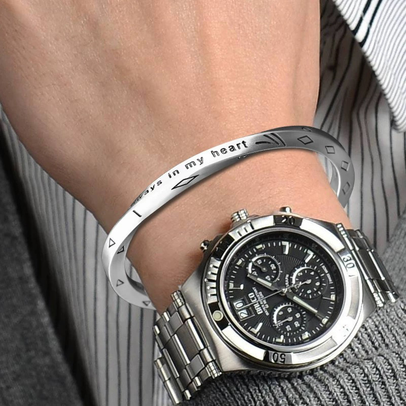 Mobius Ring Bracelet Men's Trendy Niche Men's Titanium Steel Bracelet Personalized Hip-Hop Viking War Bracelet Bracelet Decoration Mobius Ring Bracelet Men's Trendy Niche Men's Titanium Steel Bracelet Personalized Hip-Hop Viking War Bracelet Bracelet Decoration
