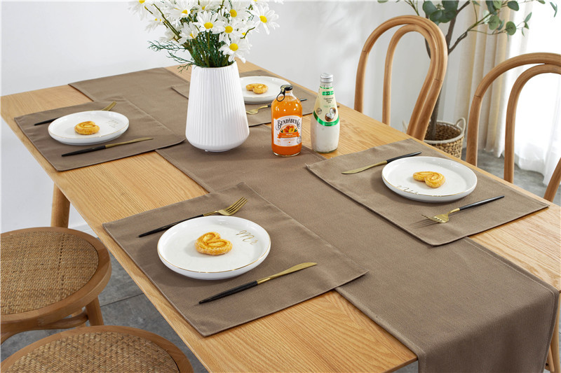 Tovaglia/runner da tavola rettangolare impermeabile, moderna e minimalista, tinta unita, in poliestere con nappe, direttamente da_voghion.com