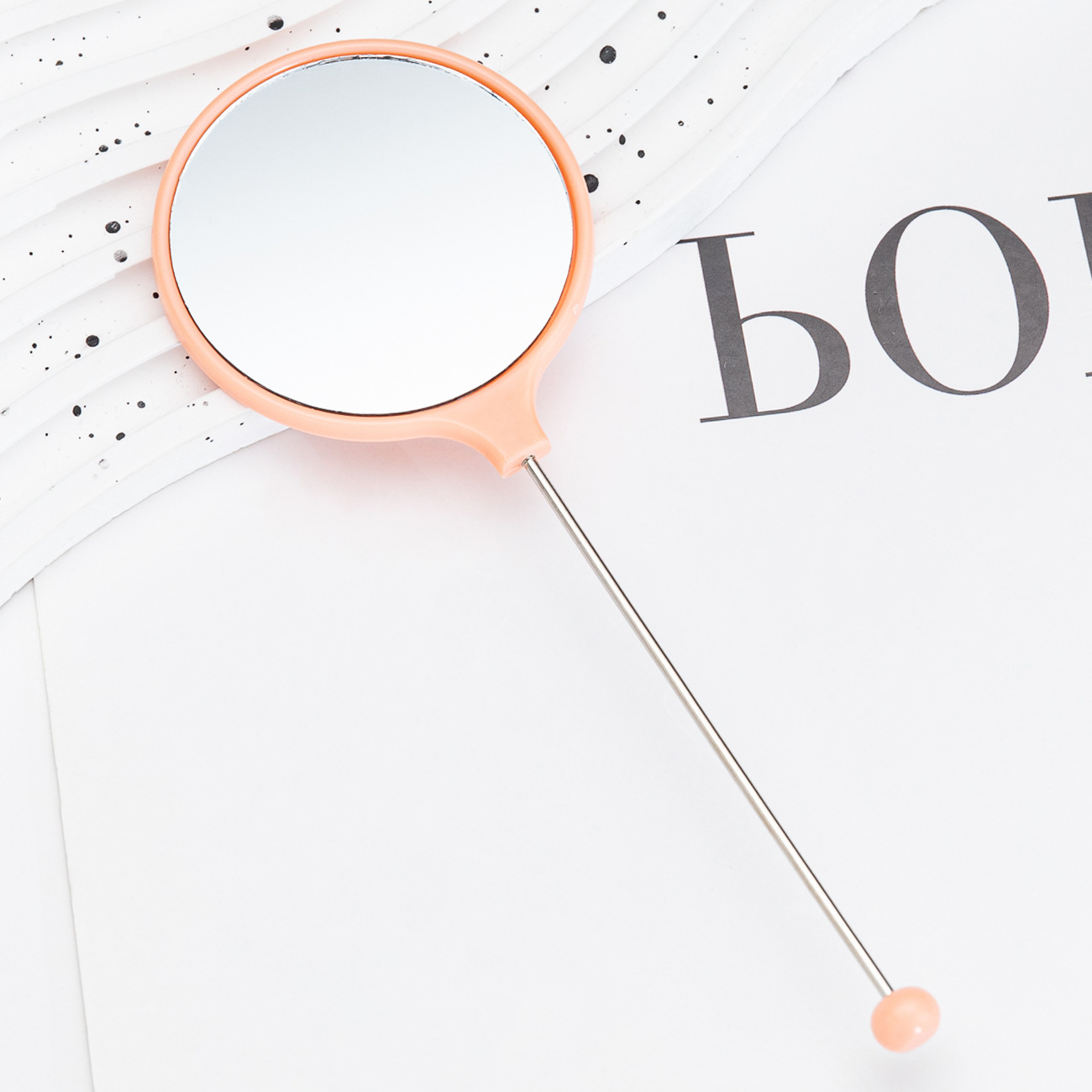 Espejo de maquillaje redondo portátil de alta definición, maquillaje portátil, mini manejo, espejo al por mayor.