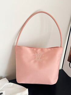 South Korea MUCU and ebony Fashion Embroidery High Bullet Waterproof nylon versatile casual underarms and shoulder females