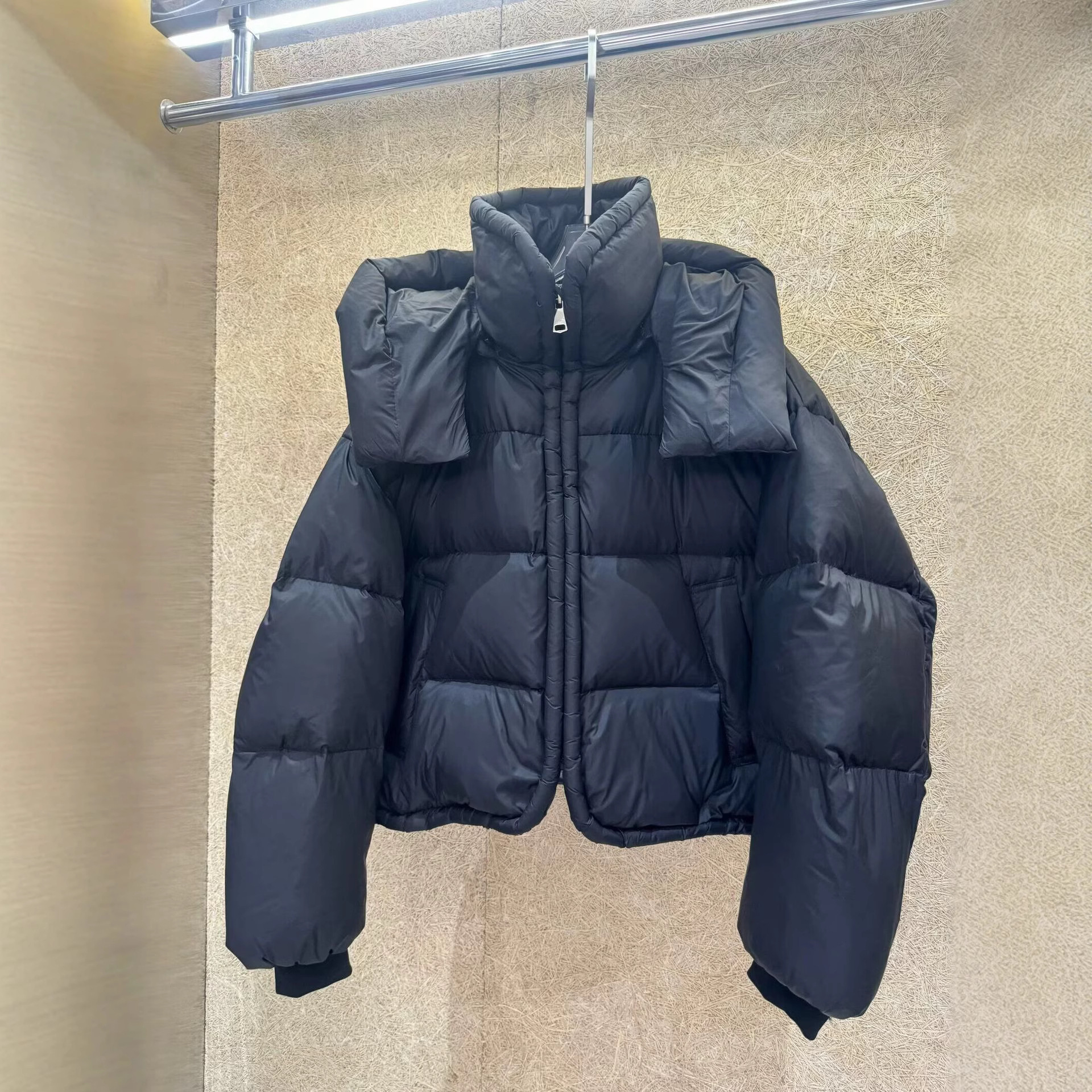 Corea del Sur suelta con capuchón de pluma para mujeres corto invierno de 2025 nuevo tipo grueso calentamiento pan chaqueta de algodón abrigo image 1