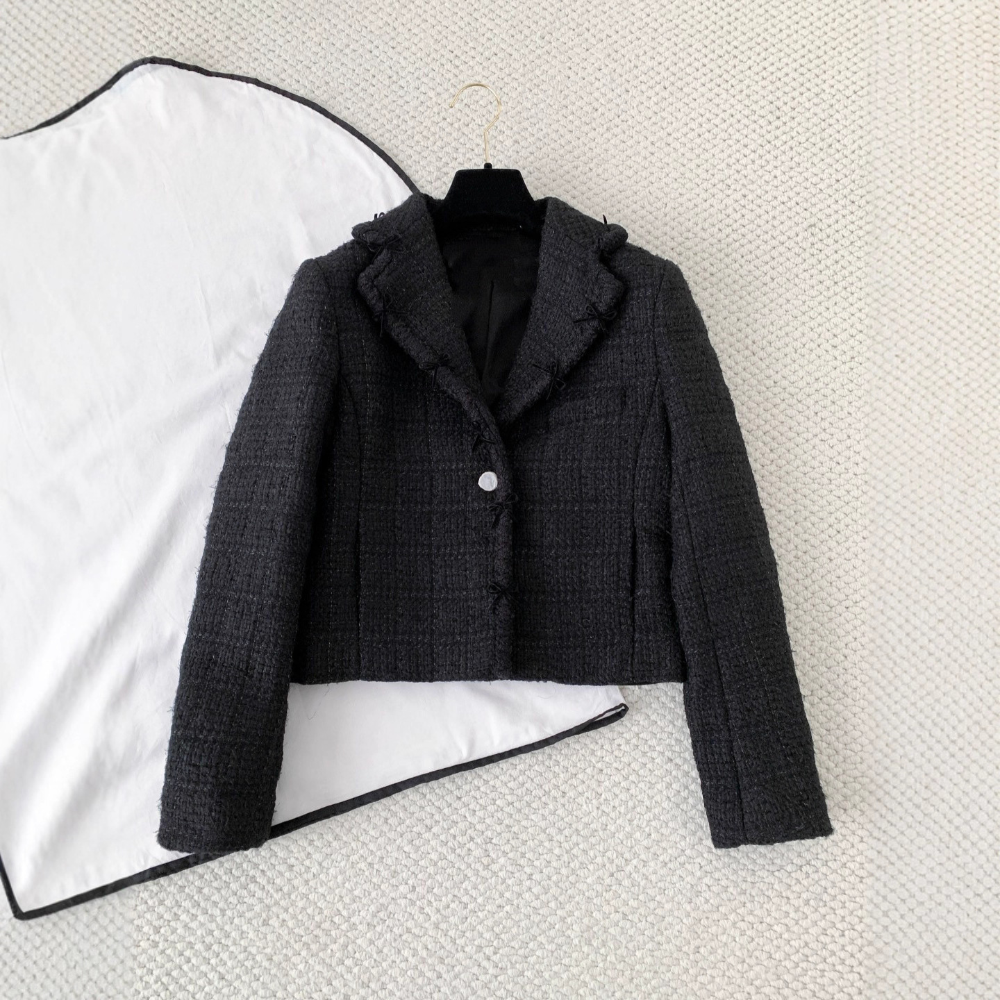 2025 New Autum Fashion Lady Woven Tweed Lapel One-Button Design Long-Sleeved Versatile Slim Jacket