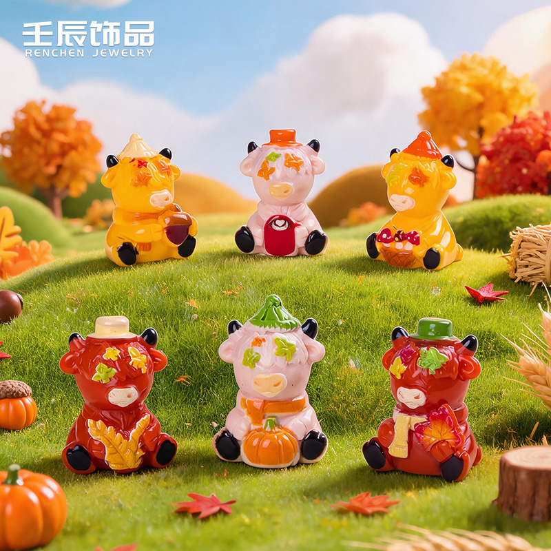 New autumn creative cartoon Highland cow resin DIY accessories, office desk ornaments, garden decorations