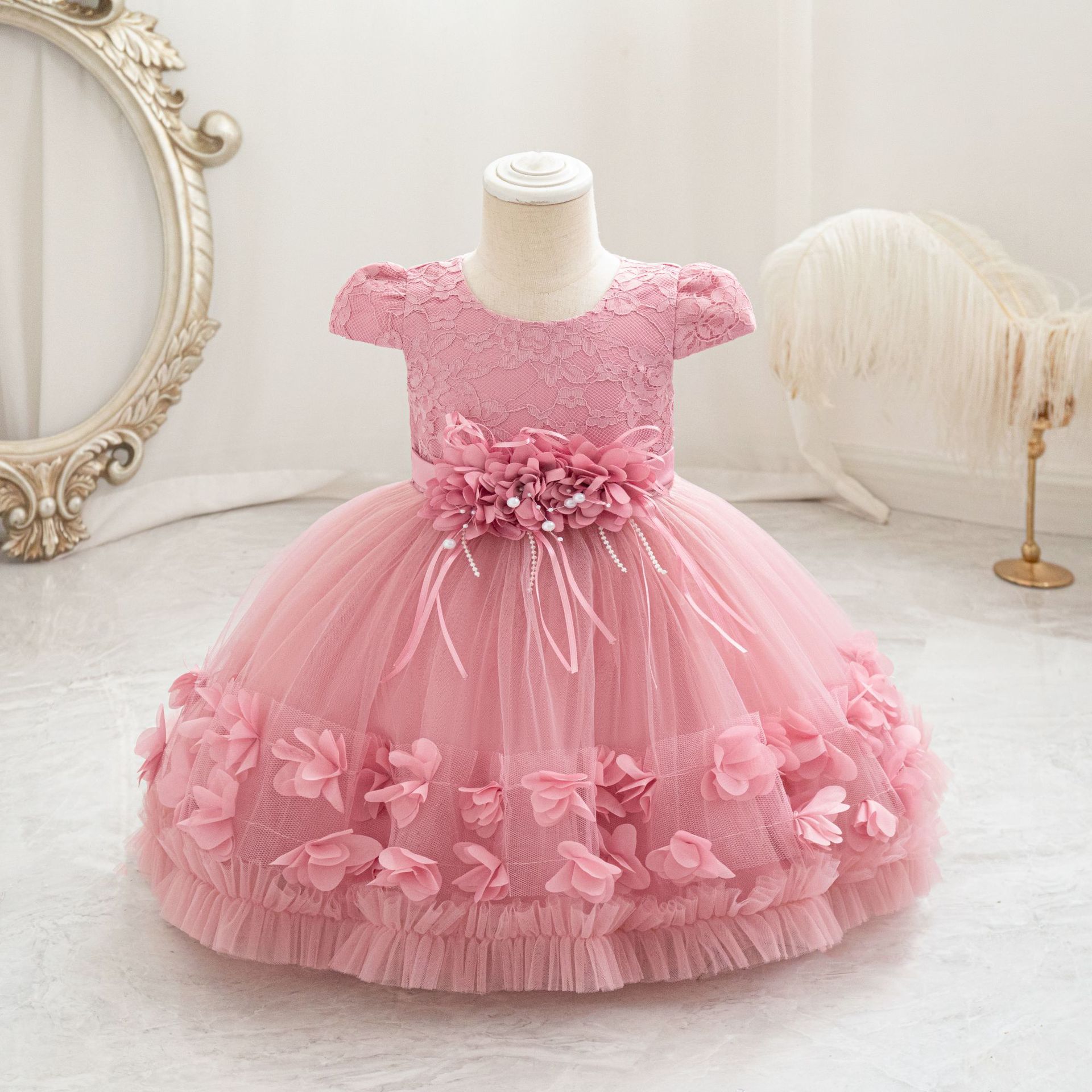 Vestidos de niña de alta calidad para cumpleaños, vestidos de noche, vestidos de princesa, vestidos de niña de las flores para el primer cumpleaños, existencias listas para envío transfronterizo, novedad de 2025