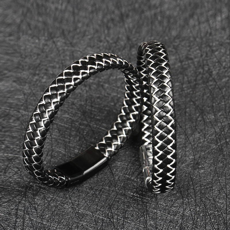New Leather Bracelet Men's Fashionable Simple Multi-strand Braided Leather Strap Bracelet 16-strand Bracelet Alloy Magnetic Buckle New Leather Bracelet Men's Fashionable Simple Multi-strand Braided Leather Strap Bracelet 16-strand Bracelet Alloy Magnetic Buckle