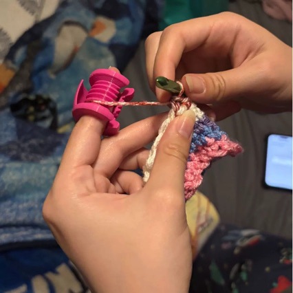 跨境新品Crochet tool钩针纱线保护套3D打印钩针编织防护指套工具