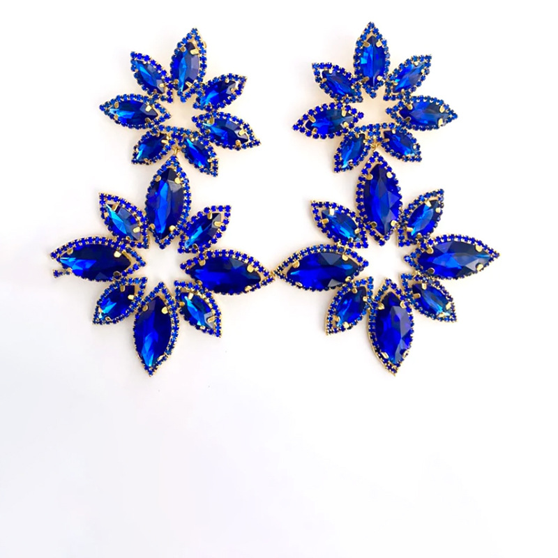 Retro Flower Rhinestone Drop Earrings Crystal Earrings 1 Pair