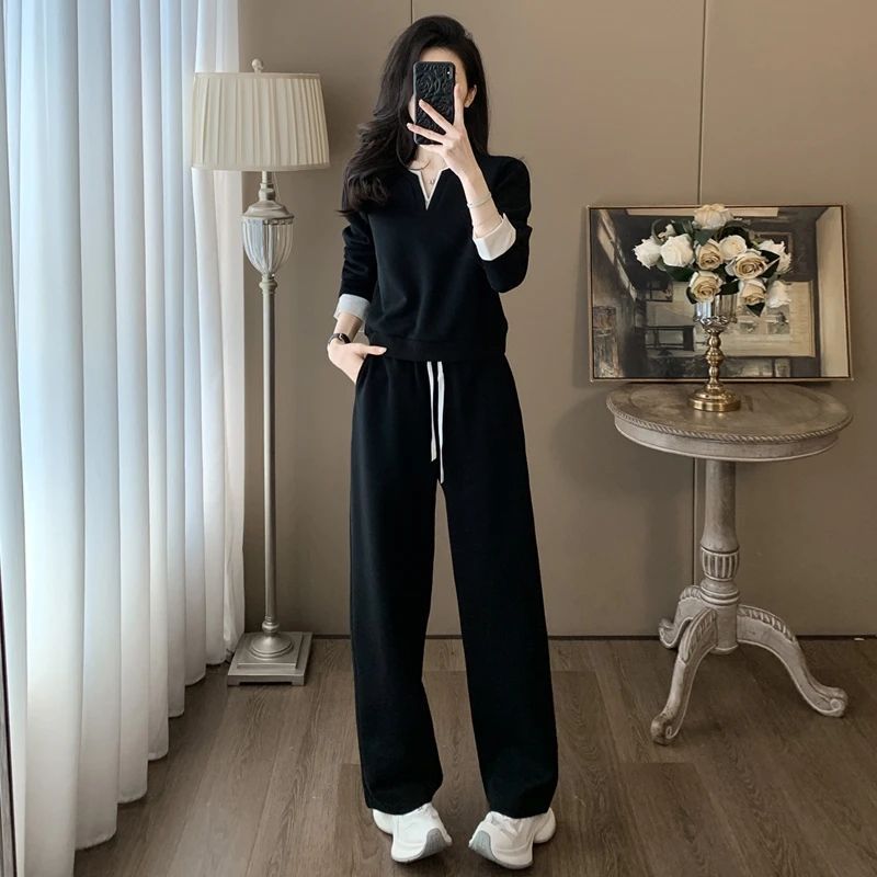 Fashion Casual V-Neck Long-Sleeve Slimming Wide-Leg Pants Sports Suit for Women, Spring and Autumn High-End Age-Reducing Outfit Set