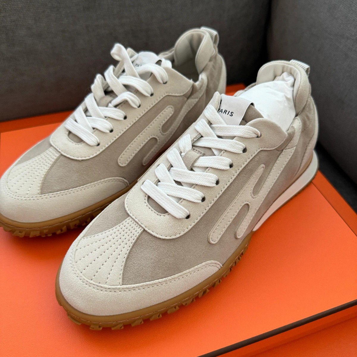 White sports GAT shoes flat