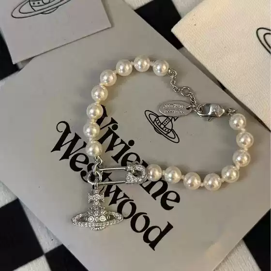 High-End Vivienne Westwood Style Saturn Pearl Bracelet with Crystal Pin, Luxury On-Trend Pearl Bracelet for Women